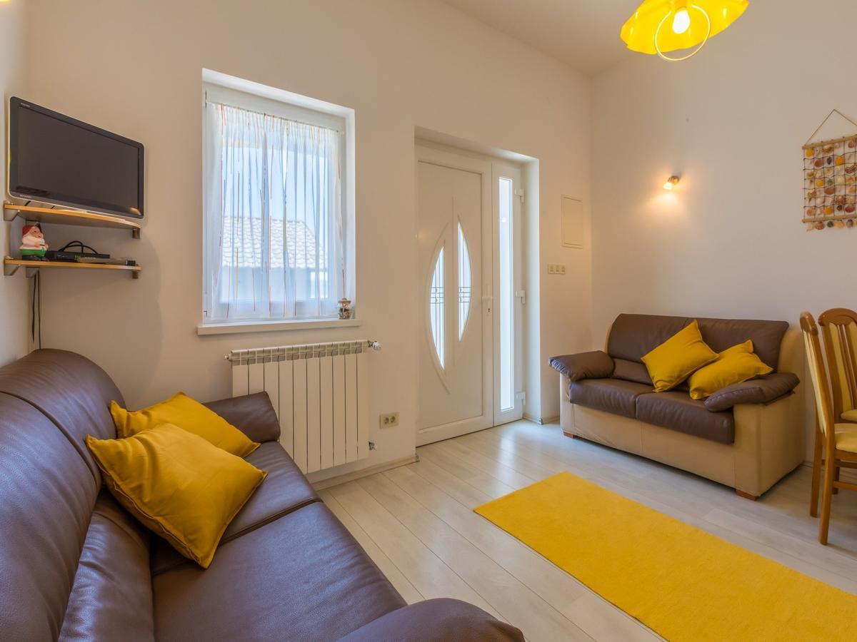 Apartments Franco セルツェ エクステリア 写真